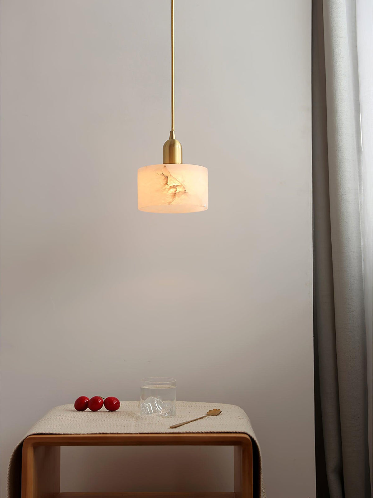 Odyssey Alabaster Pendant Light – Natural Stone & Brass Modern Hanging Lamp