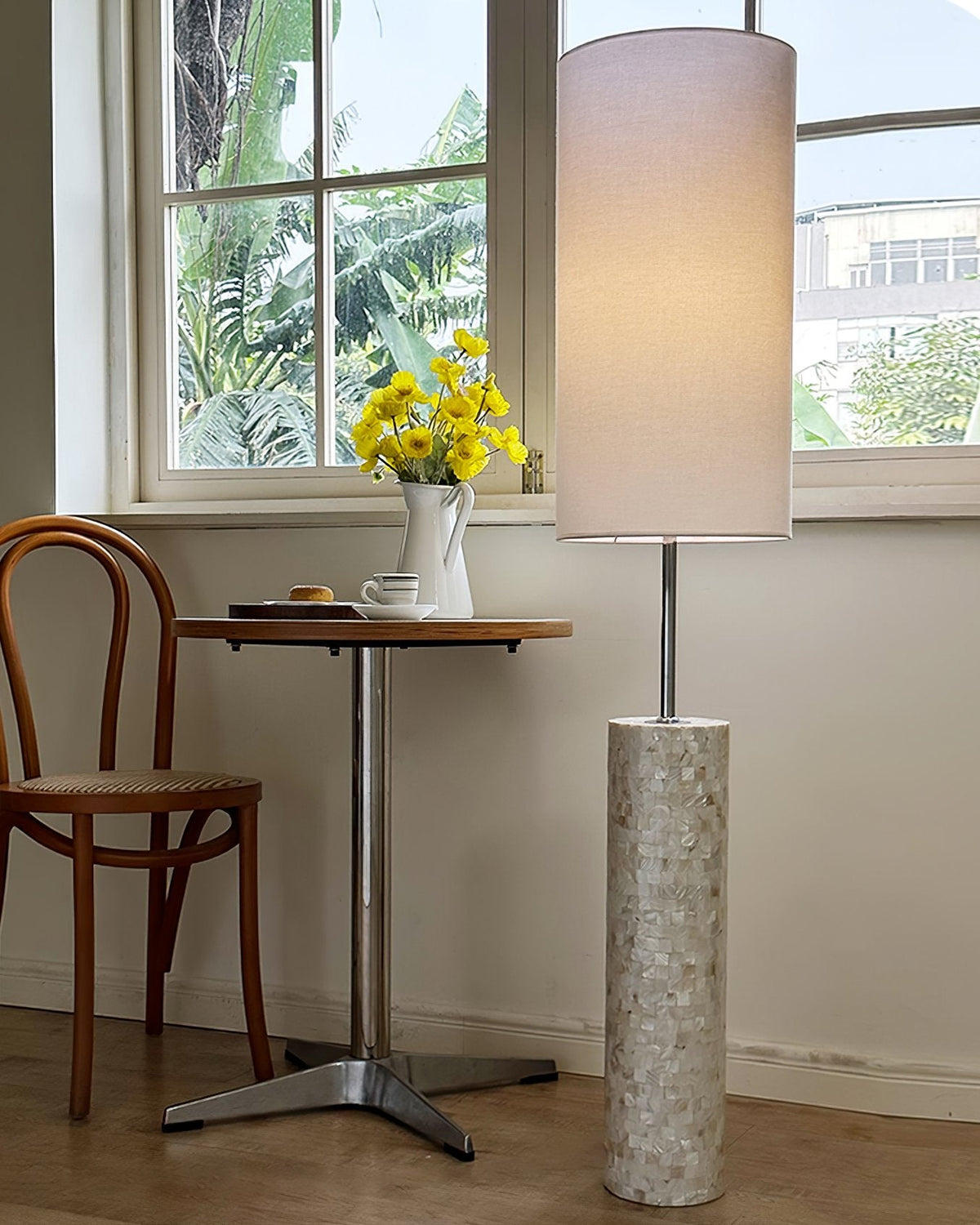 Ollie Floor Lamp