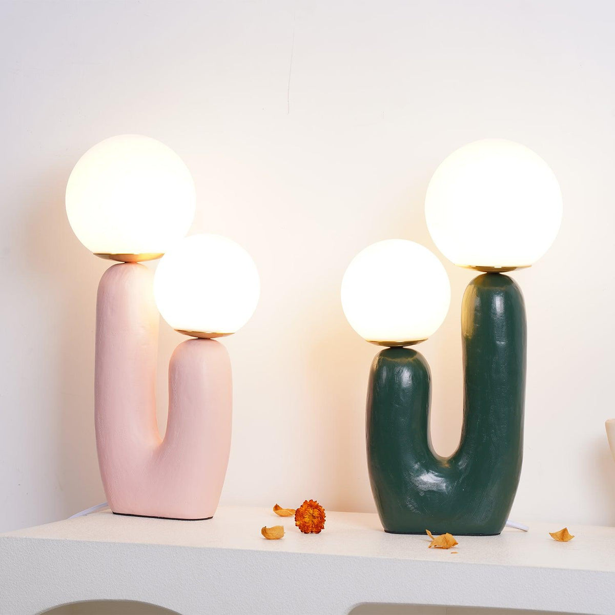 oo-rough-table-lamp
