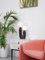 Oo_Smooth_Table_Lamp