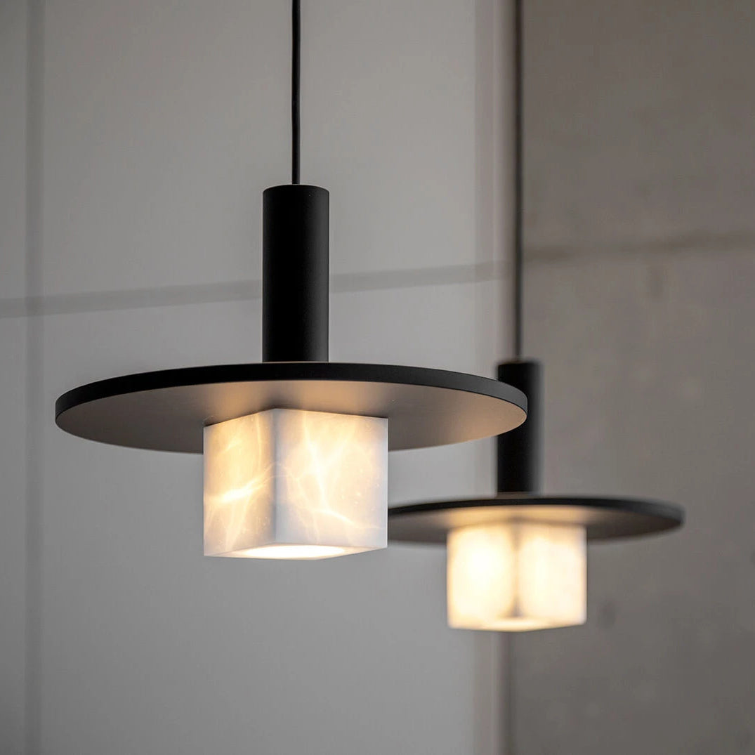 oran-alabaster-pendant-lamp
