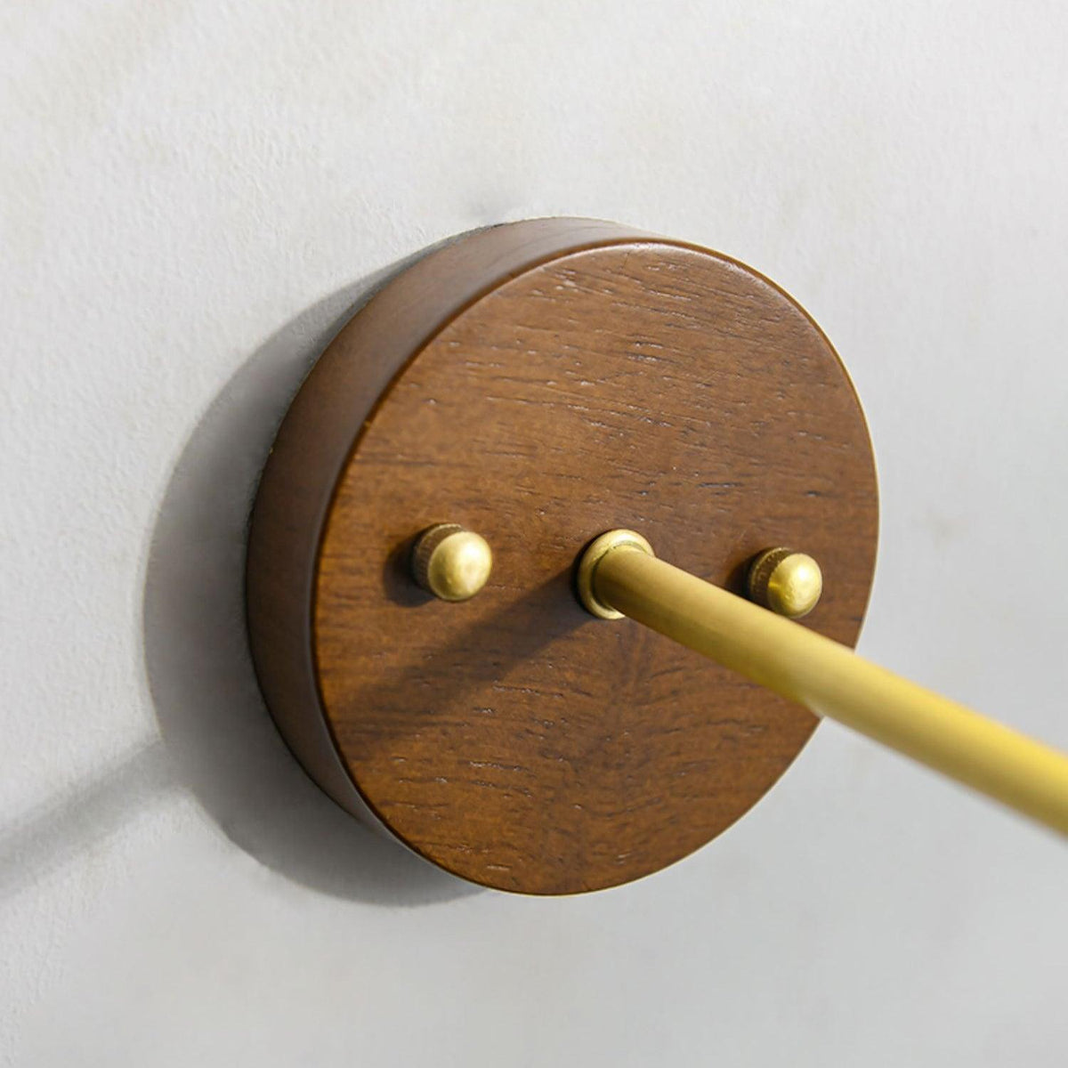 oriel-swingley-wall-lamp