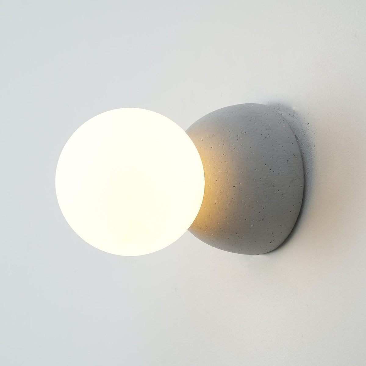 Origo Wall Lamp