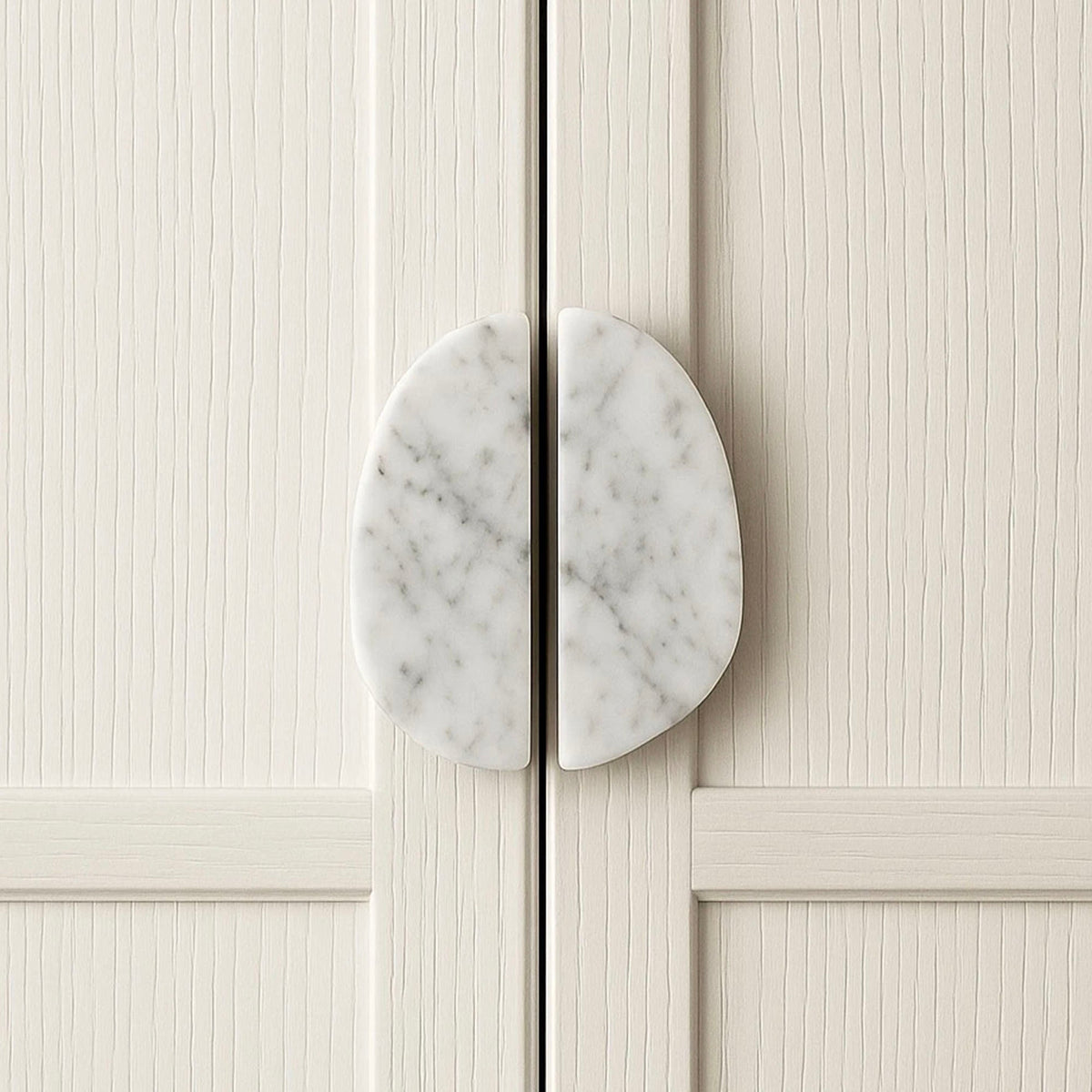 Orion Marble Door Handle in Natural Stone for Cabinets and Glass Doors