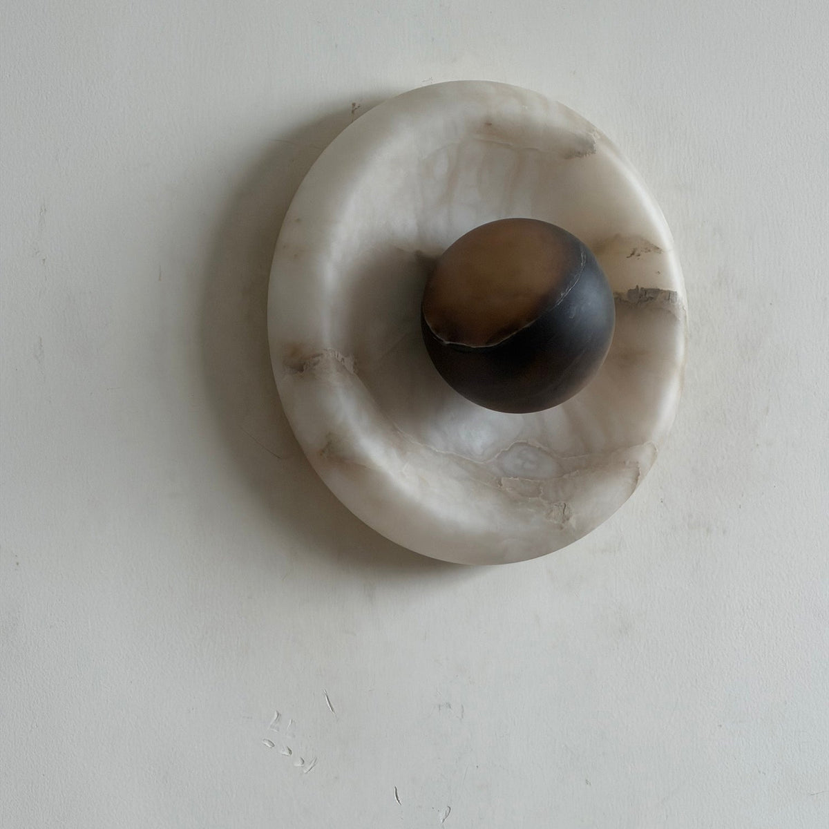orli-alabaster-wall-lamp