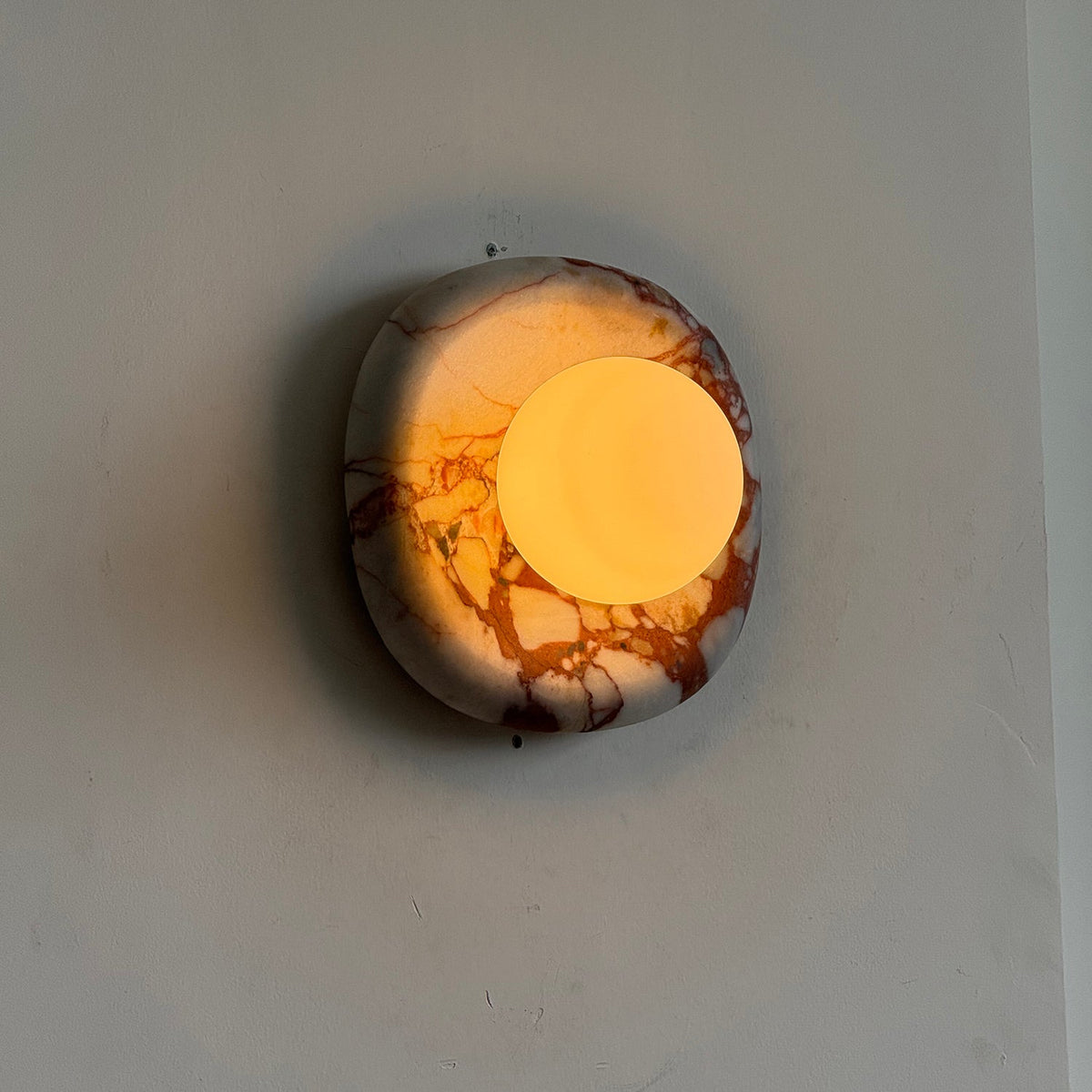 orli-square-wall-lamp