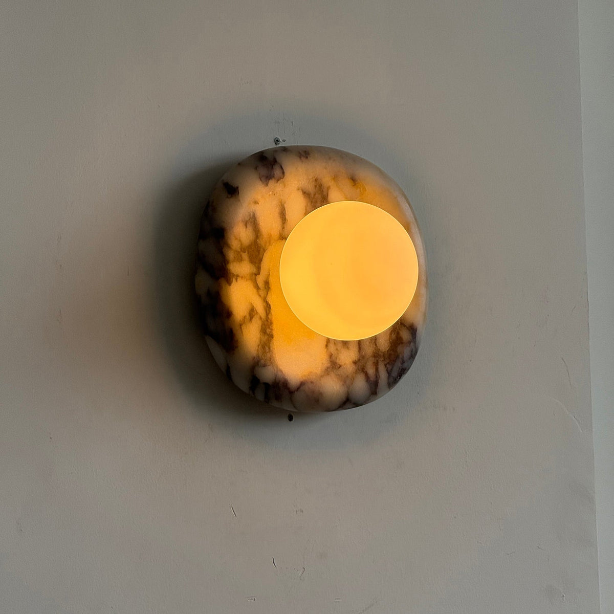 orli-square-wall-lamp