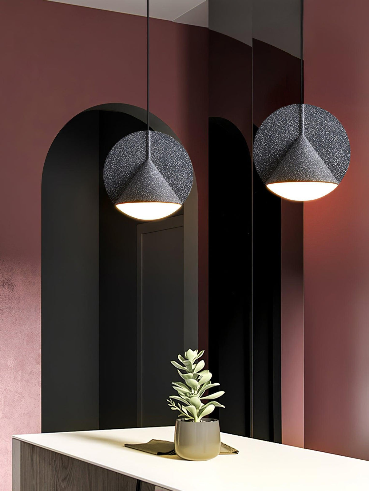 ossa-resin-pendant-lamp