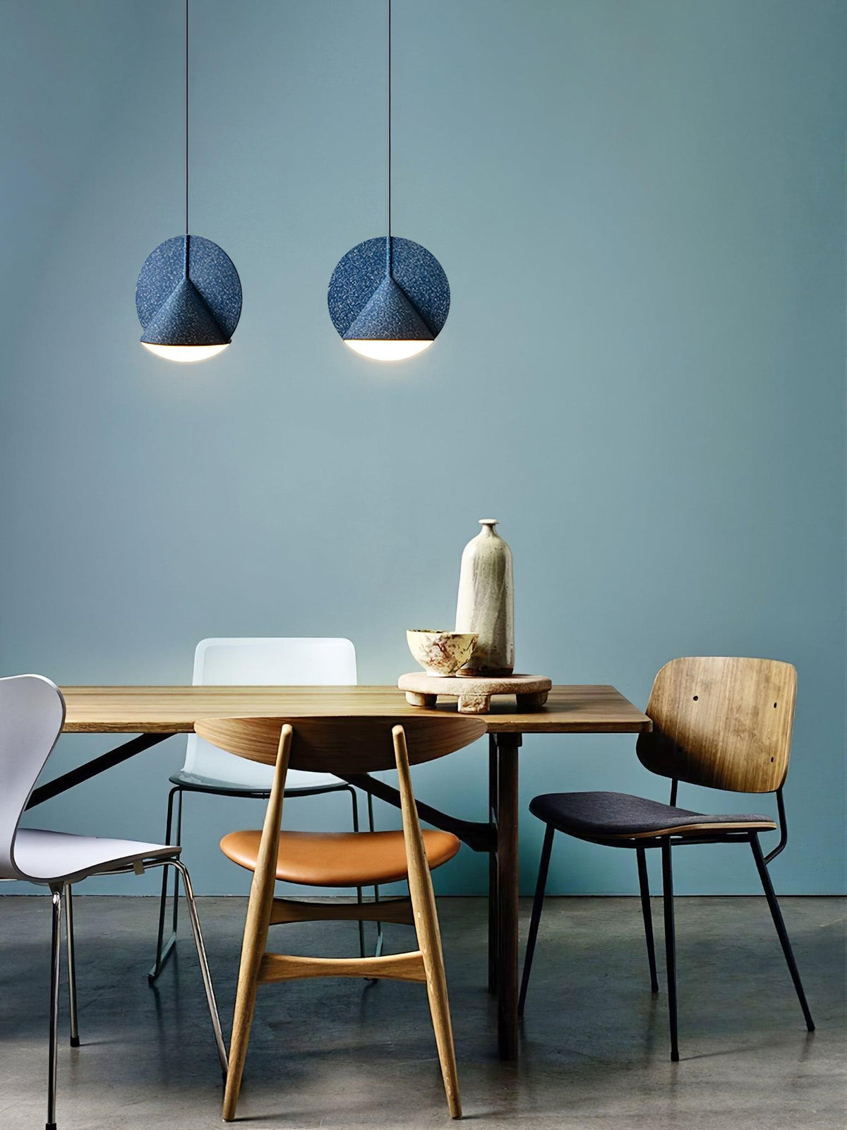 ossa-resin-pendant-lamp