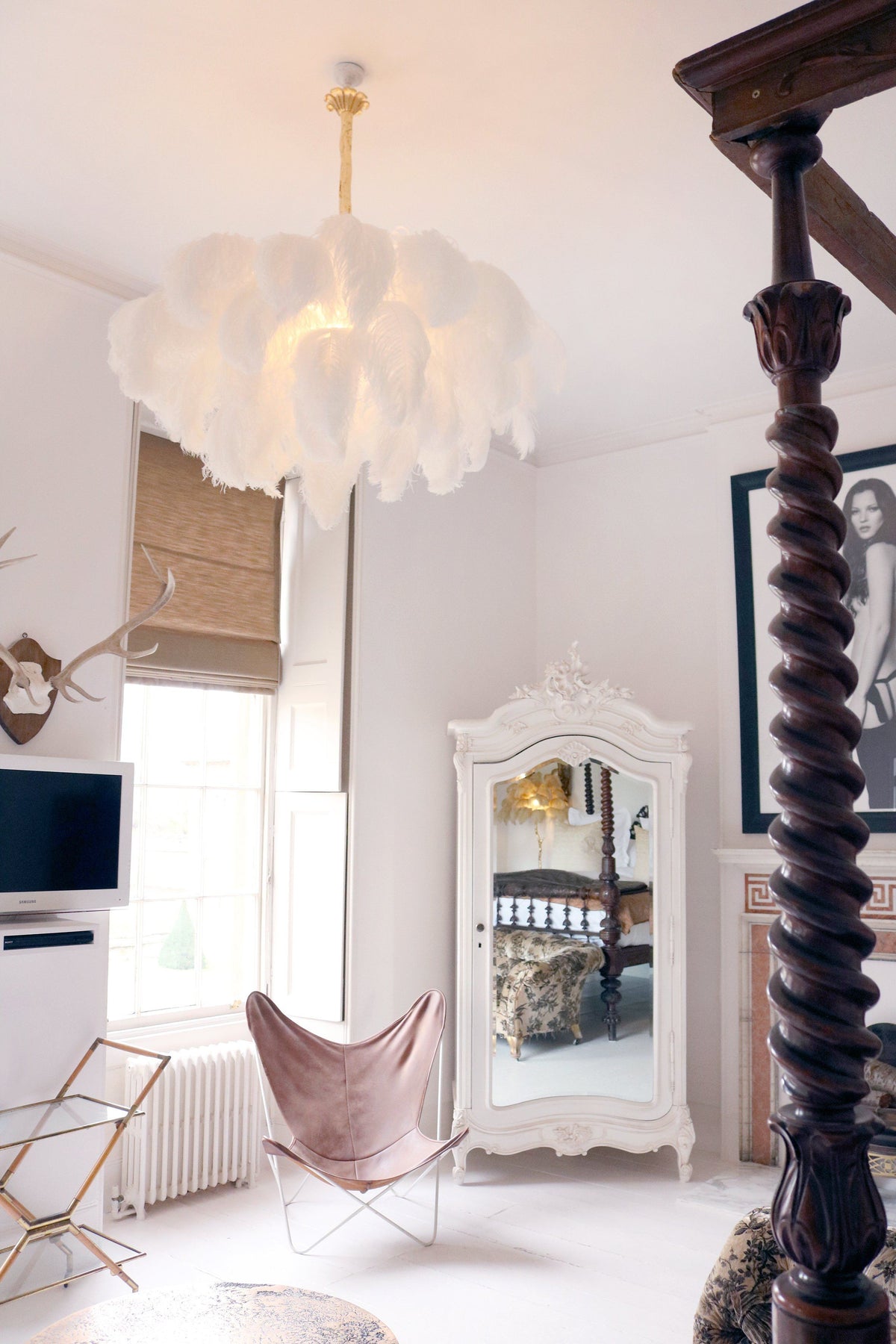 Ostrich Feather Pendant Lamp