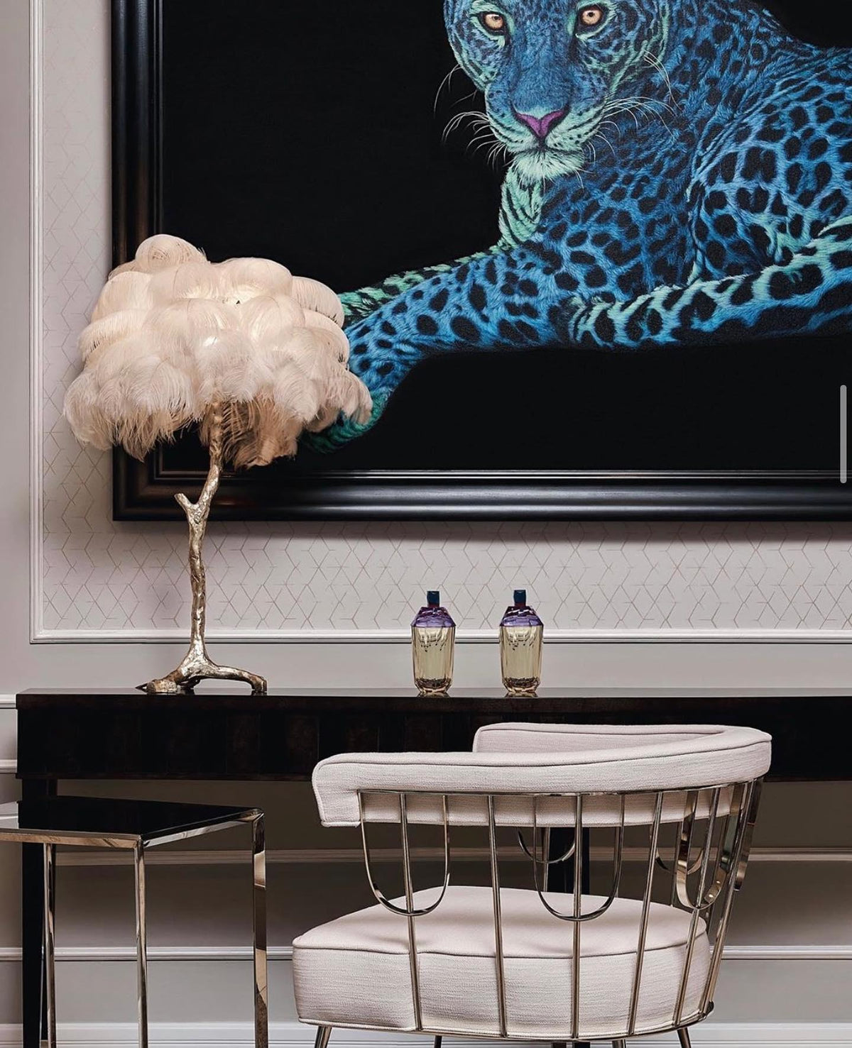 ostrich-feather-table-lamp