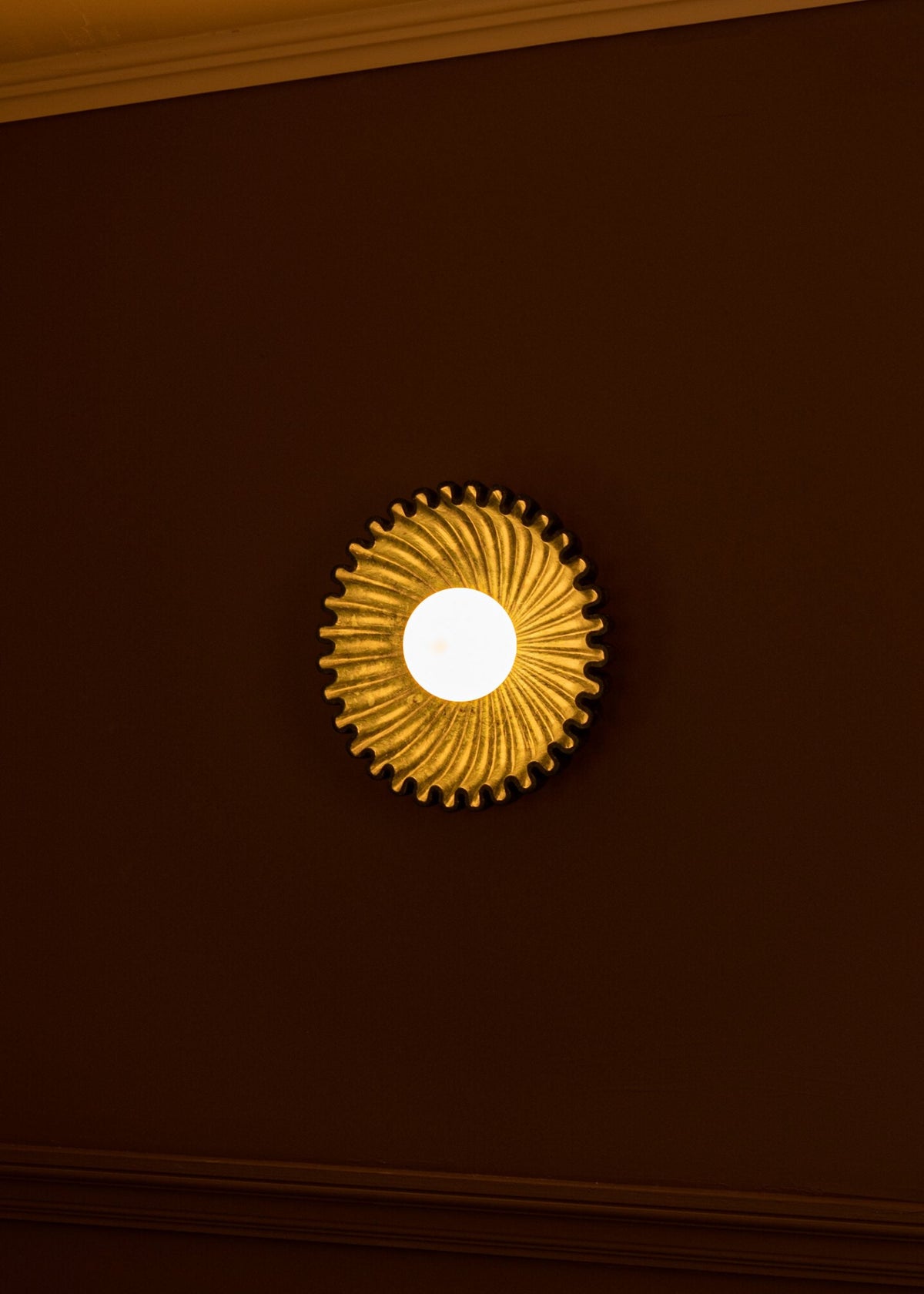ostro-marble-wall-lamp