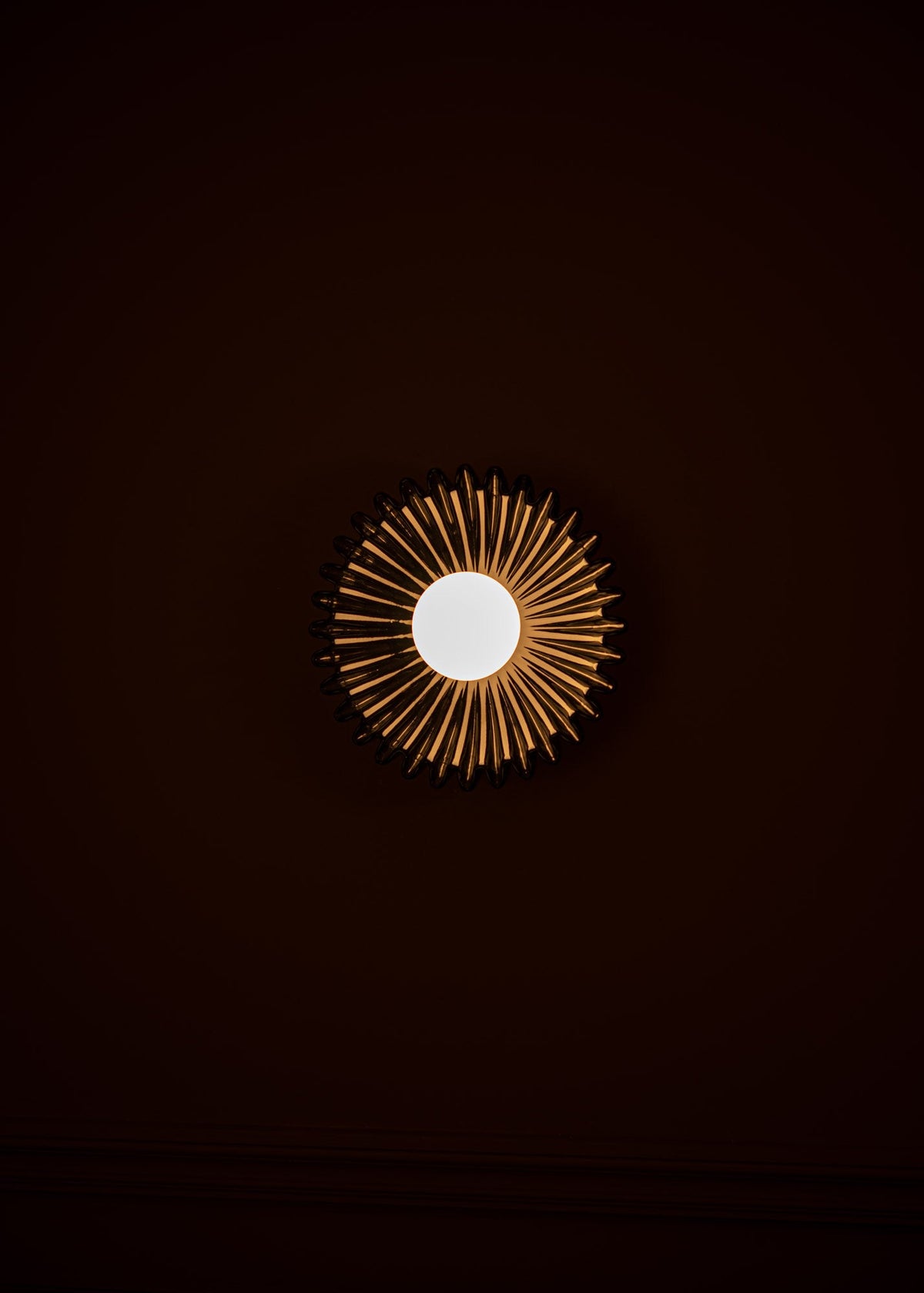 ostro-marble-wall-lamp