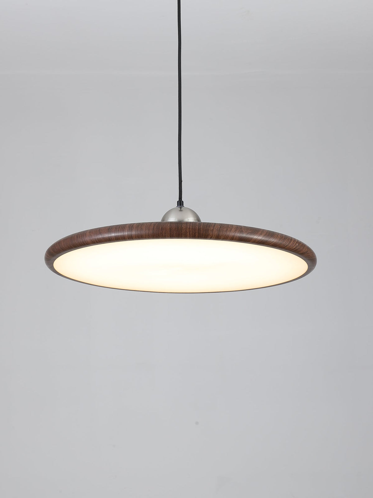 Ovalo Grain Pendant Light – Modern Wood Finish LED Hanging Lamp