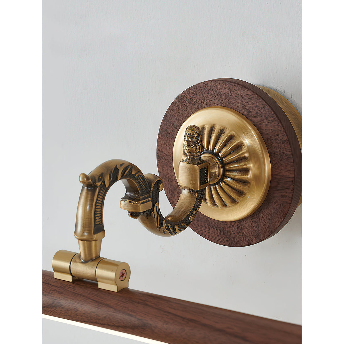 painting-wall-lamp