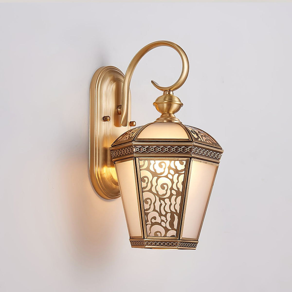 Palace Pattern Wall Lamp