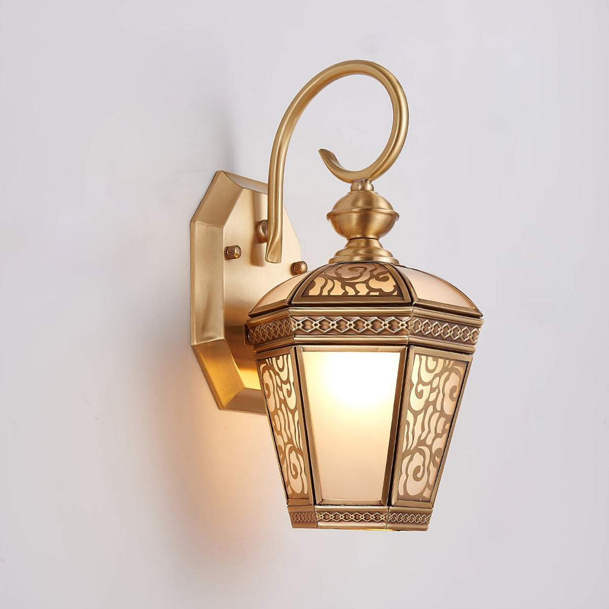 Palace Pattern Wall Lamp