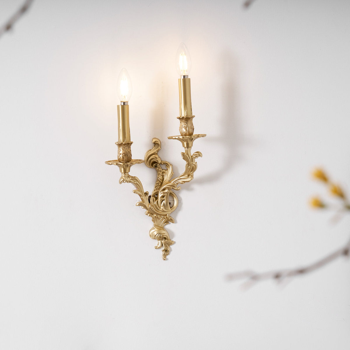 palace-wall-light