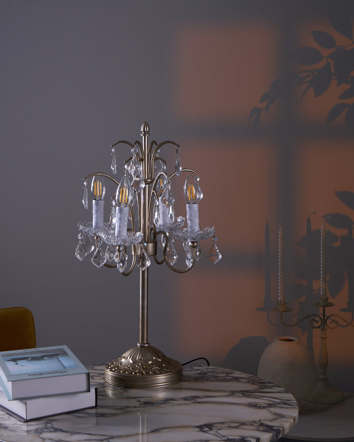 palais-crystal-table-lamp