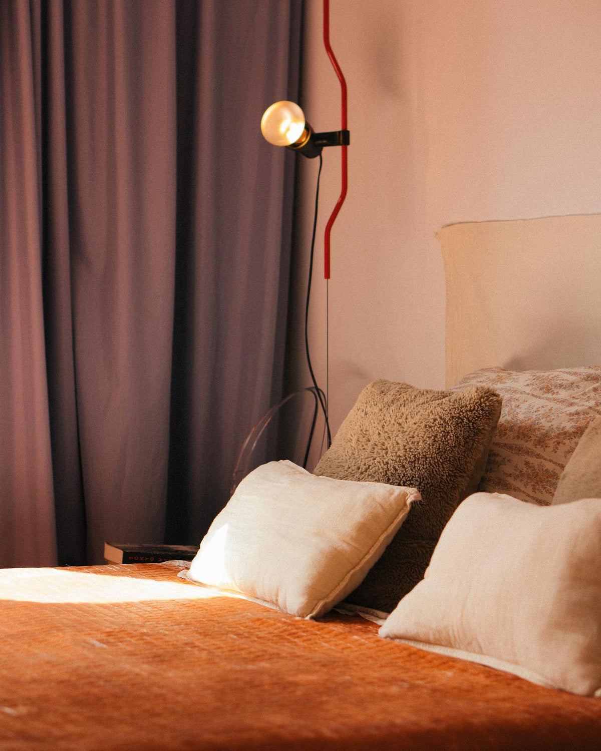 parentesi-pendant-light