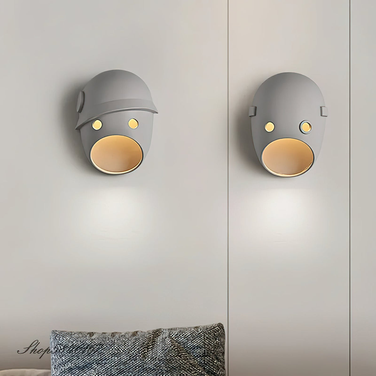 party-wall-lamp