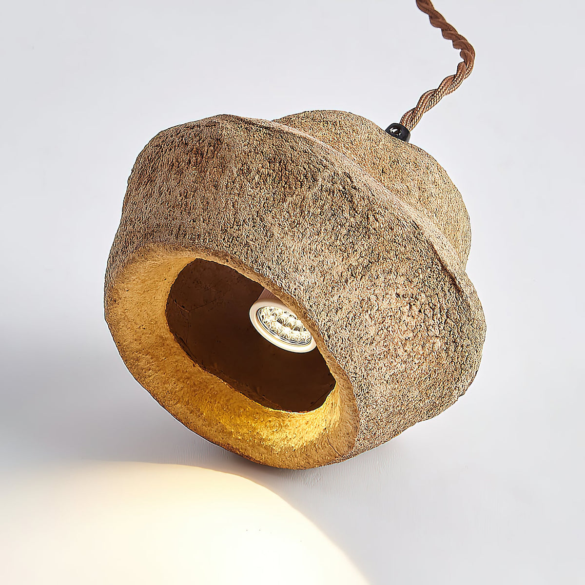 patchvara-pendant-lamp