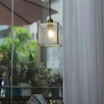 Patterned_Glass_Pendant_Lamp_1