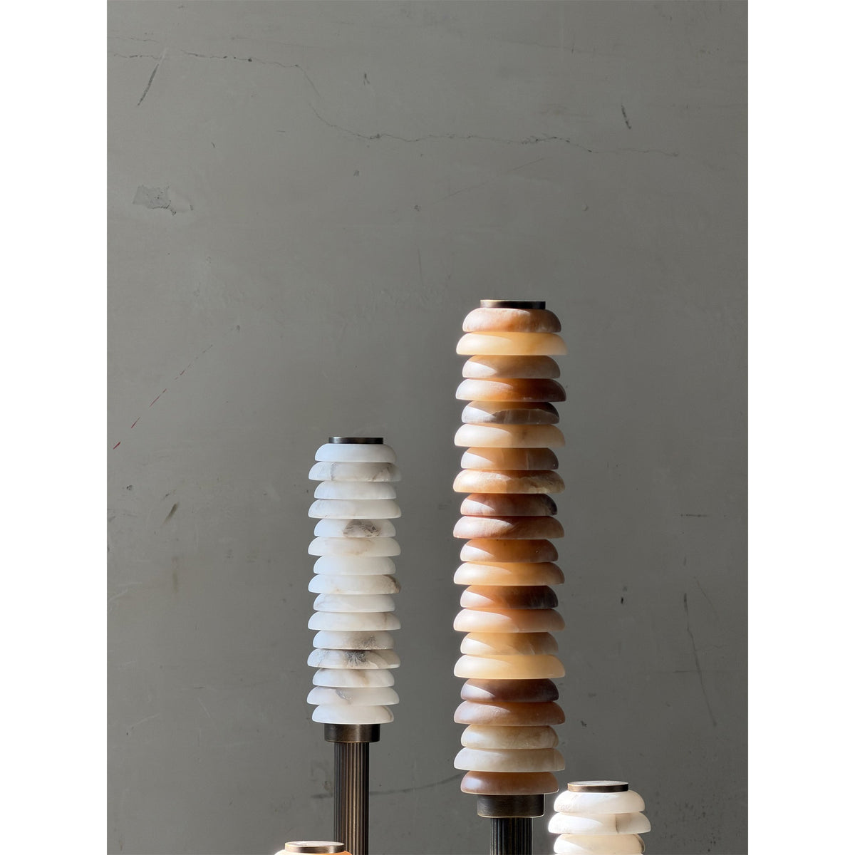 payson-alabaster-floor-lamp