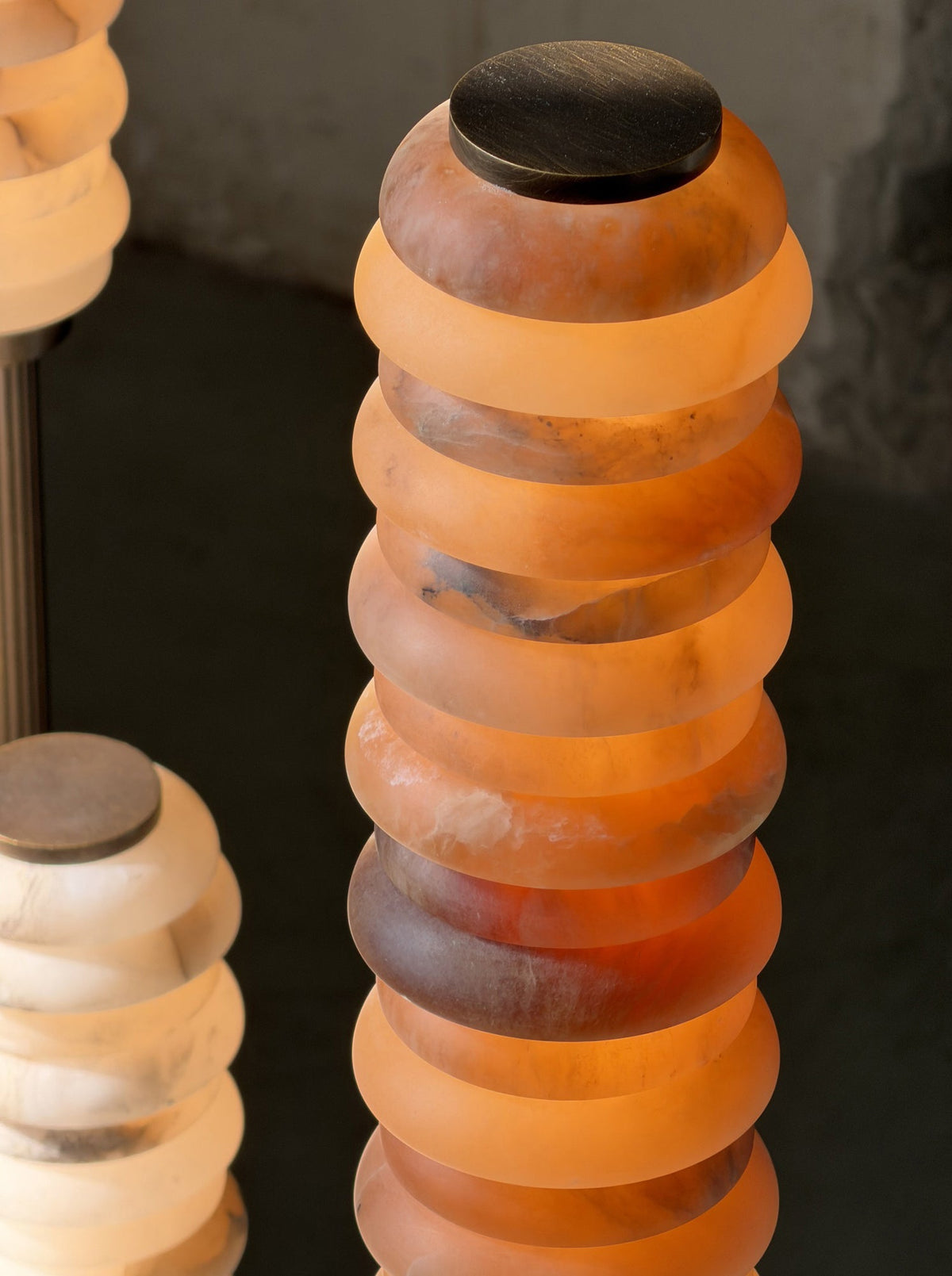payson-alabaster-table-lamp