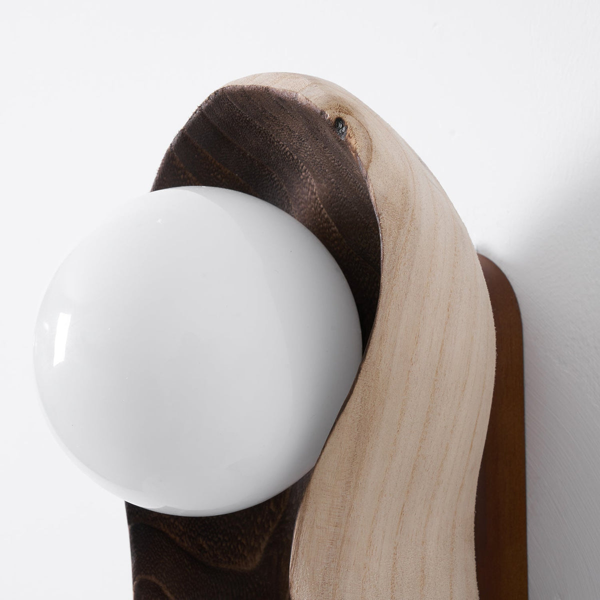 Dualis Rootlight Wall Sconce – Sculptural Walnut Wood & Opal Glass