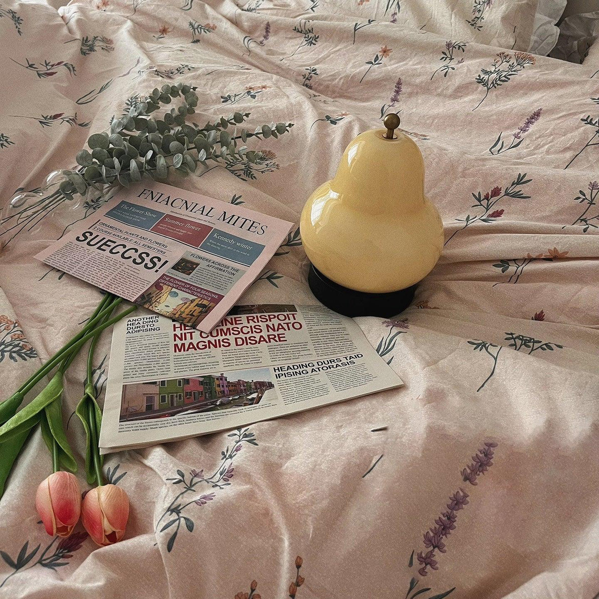 Pear Built In Battery Table Lamp