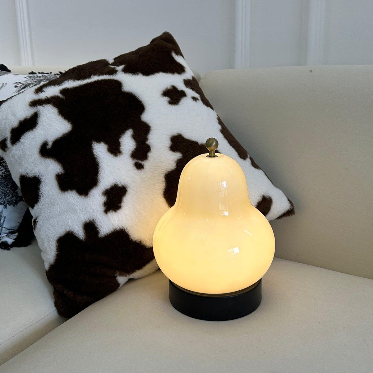 Pear Built In Battery Table Lamp