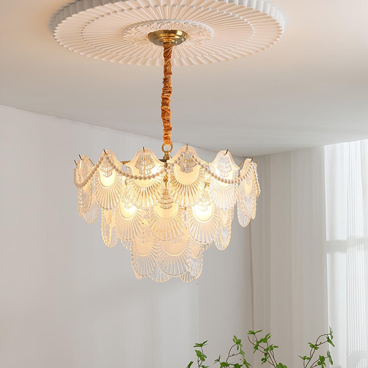 Pearl Glass Shell Chandelier – Modern Copper & Glass Pendant Light for Dining Room and Living Room