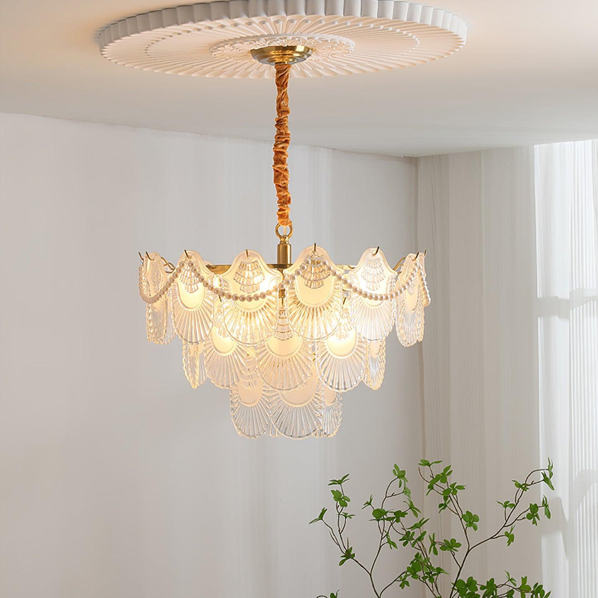 Pearl Glass Shell Chandelier – Modern Copper & Glass Pendant Light for Dining Room and Living Room