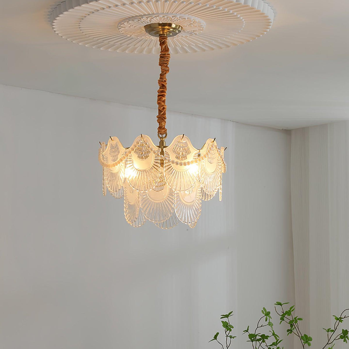 Pearl Glass Shell Chandelier – Modern Copper & Glass Pendant Light for Dining Room and Living Room