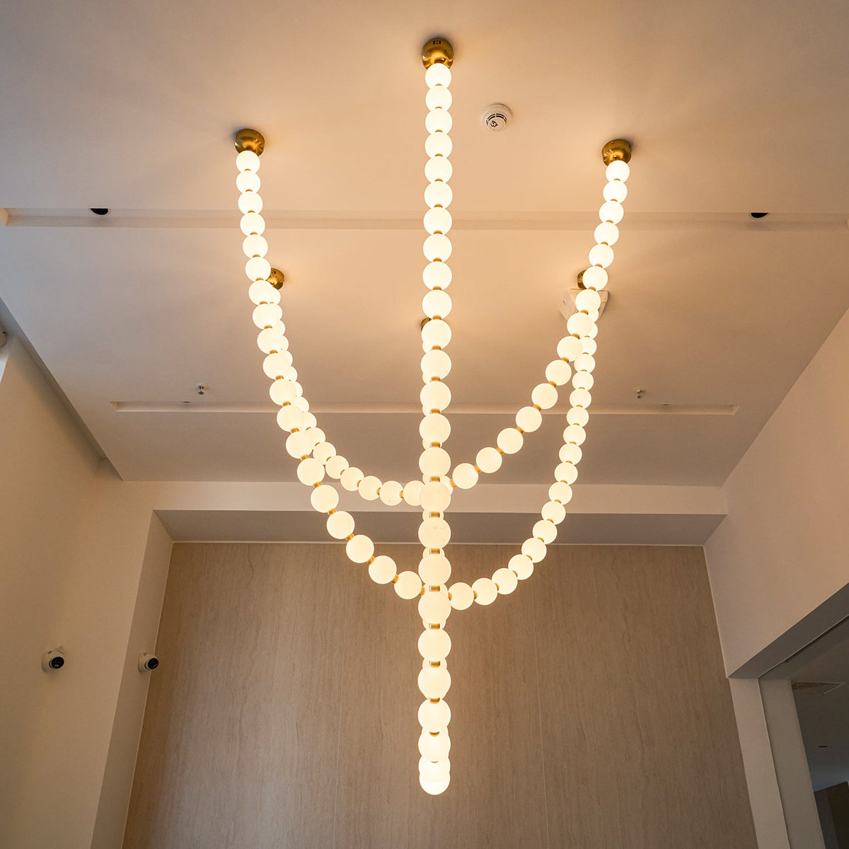 Pearl Necklace Acrylic Ball Chandelier, Modern Gold LED Pendant Light