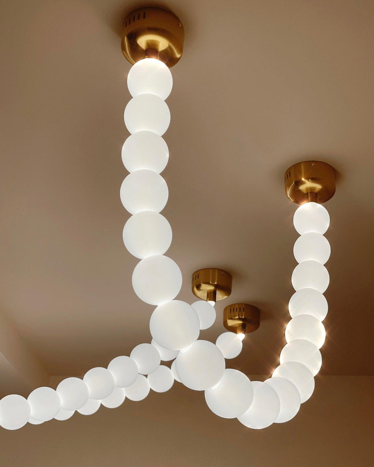 Pearl Necklace Acrylic Ball Chandelier, Modern Gold LED Pendant Light