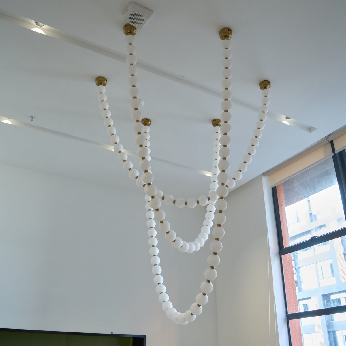 pearl-necklace-chandelier