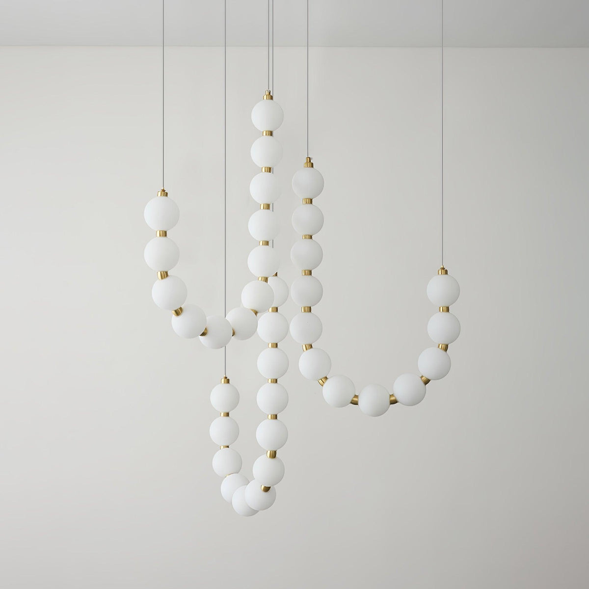 Glass Pearl Necklace Chandelier