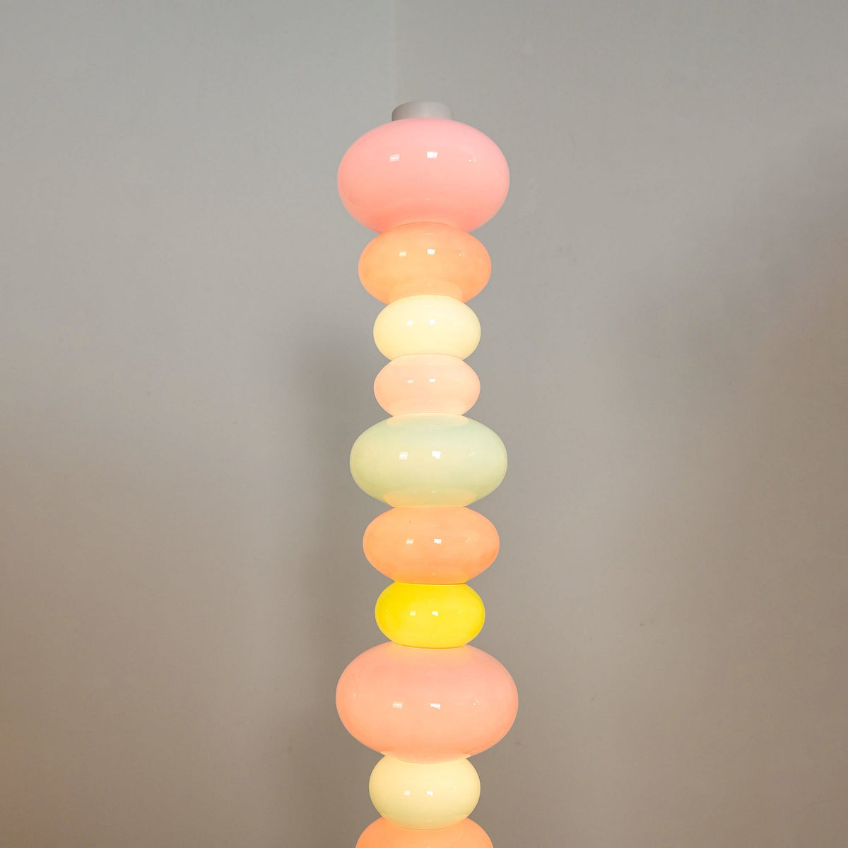 pebbles-candy-floor-lamp