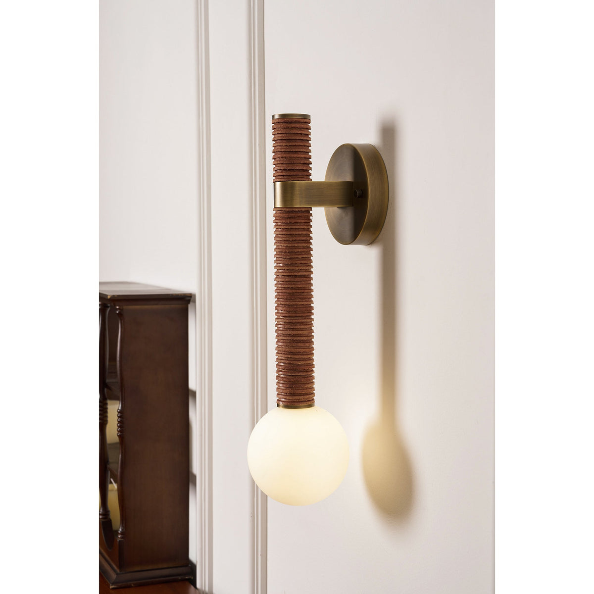 threadline-globe-wall-sconce