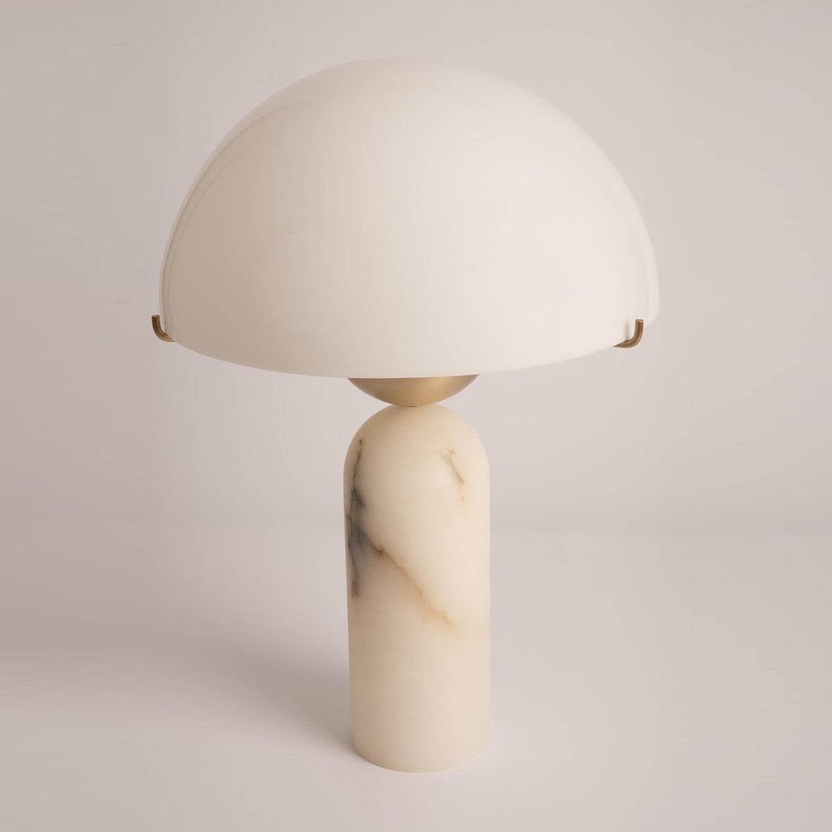 peono-table-lamp