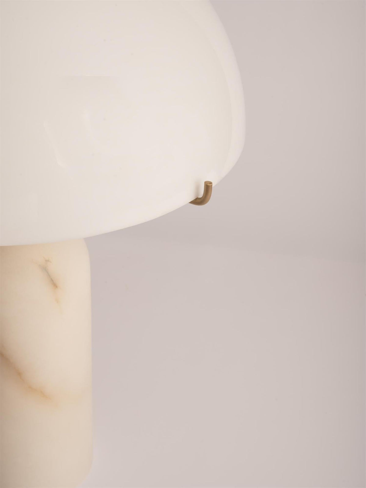 peono-table-lamp