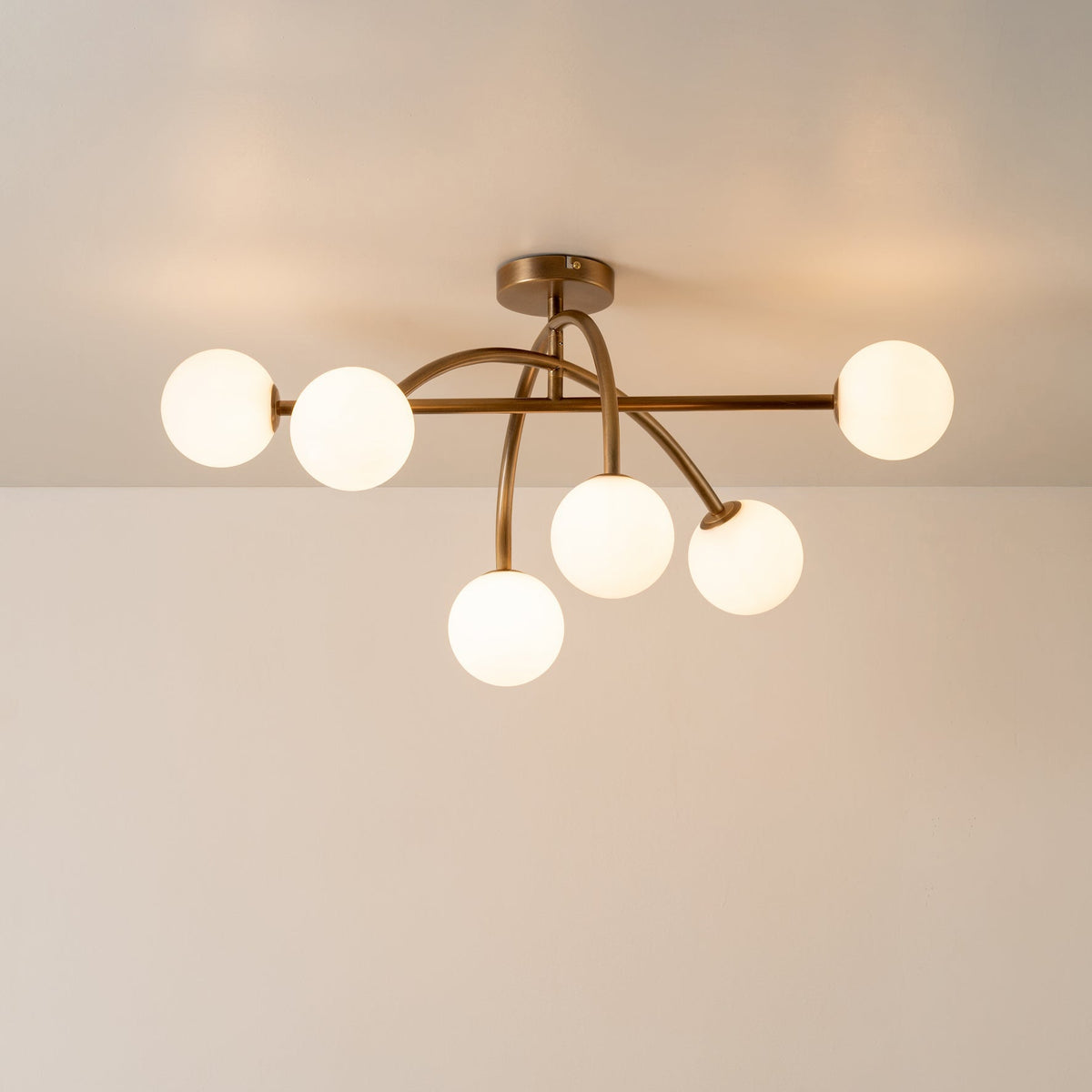 perry-ceiling-lamp