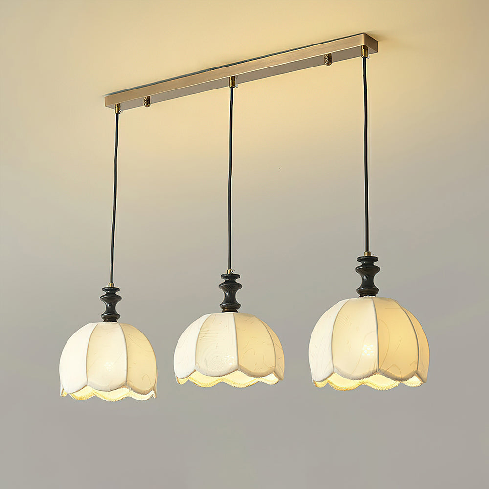 petal-charm-pendant-light