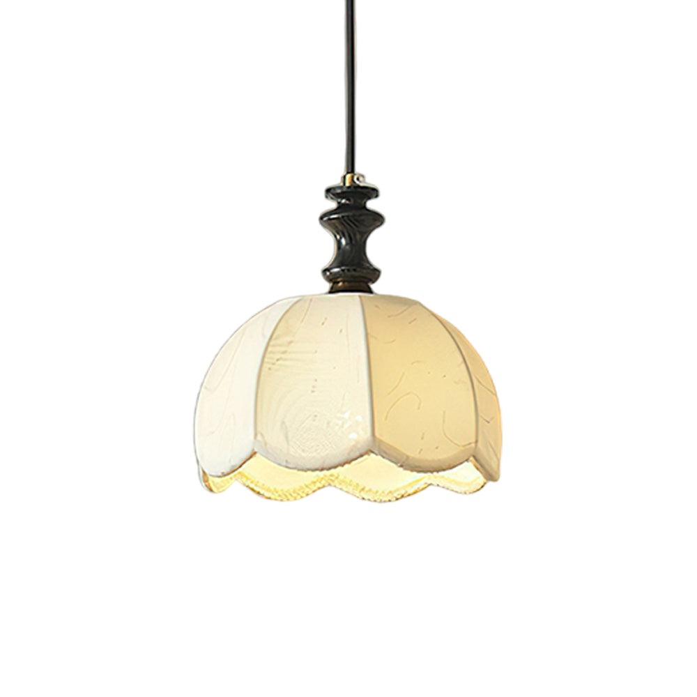 petal-charm-pendant-light