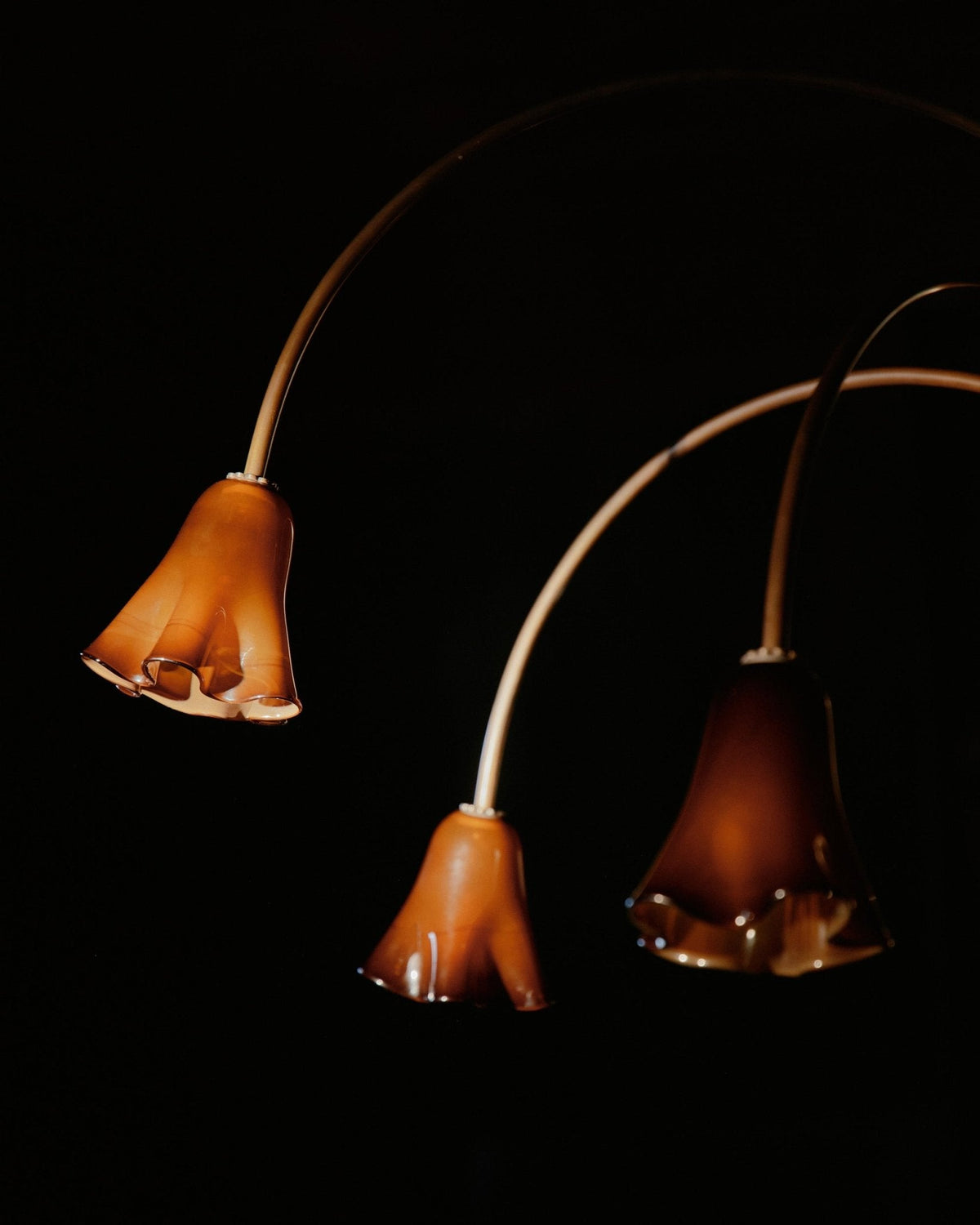 Petalia Blossom Chandelier – Floral Glass Pendant Light for Dining Room and Living Room