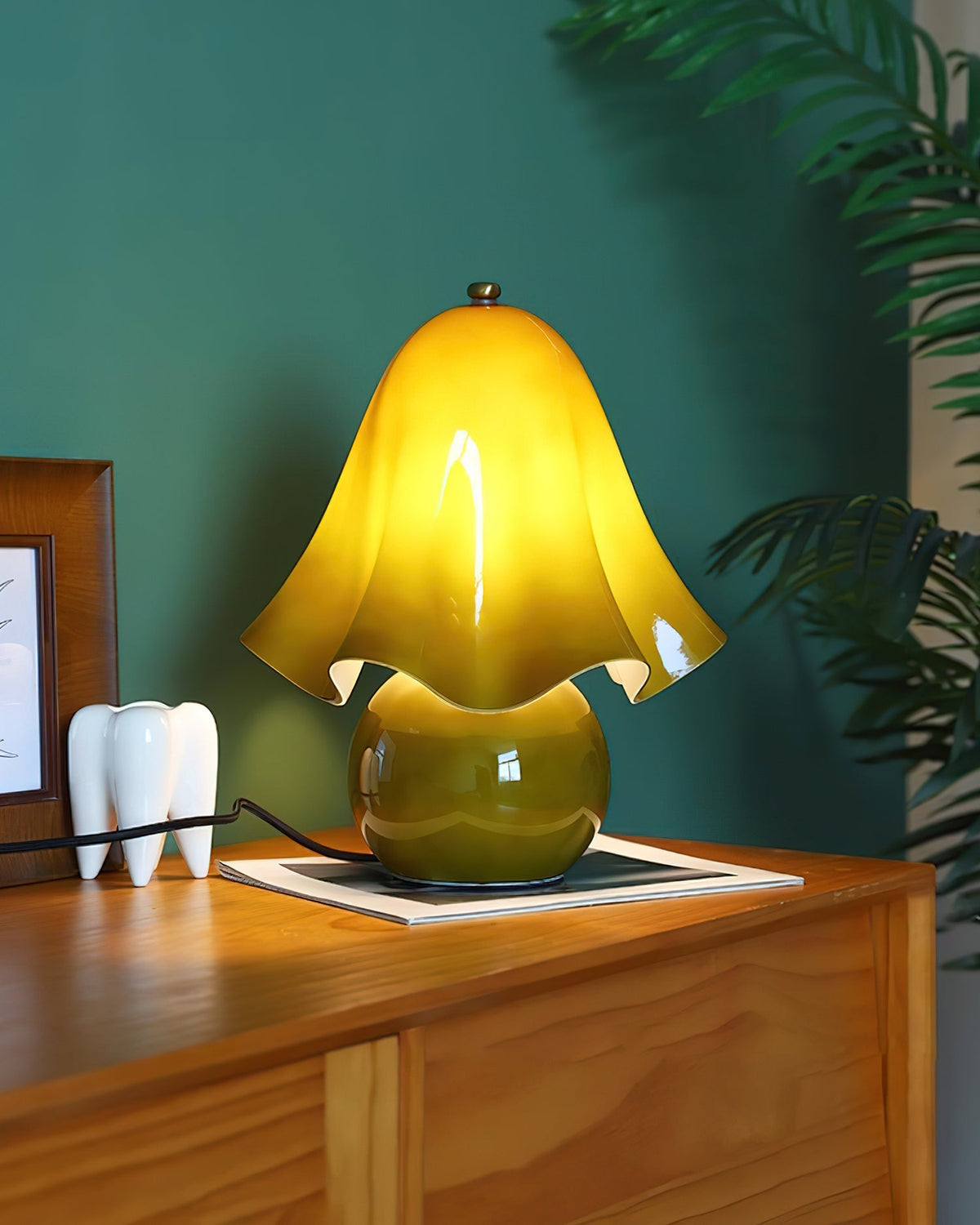 Petalia Hand-Blown Glass Table Lamp with Bead Accents for Modern Interiors