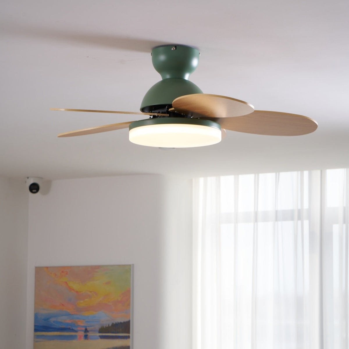 Petalo Six-Blade Wooden Ceiling Fan with Integrated LED Light