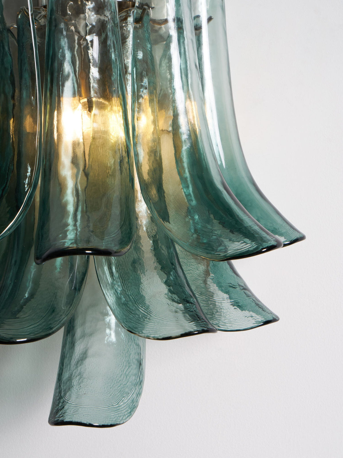 Petalo Glass Wall Light | Hand-Blown Murano-Style Sconce